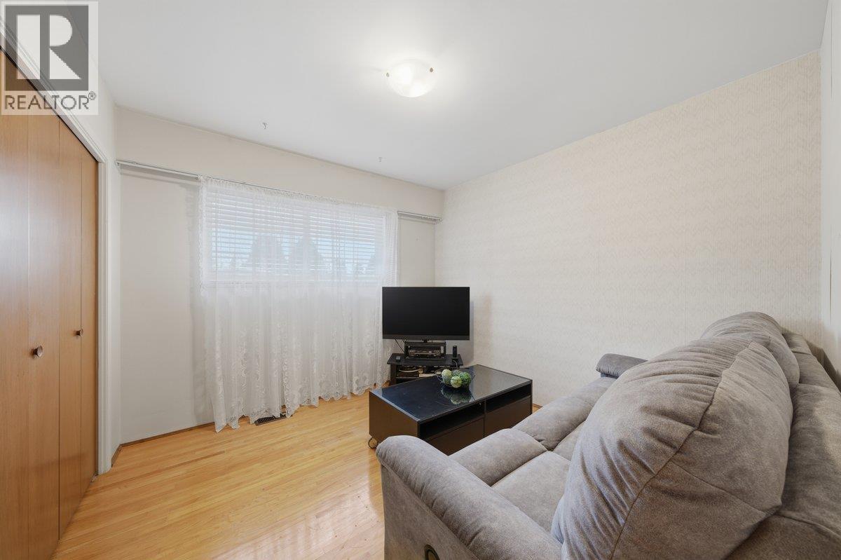 3963 Sefton Street, Port Coquitlam, British Columbia  V3B 3S2 - Photo 15 - R3128953