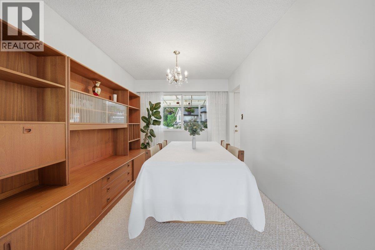 3963 Sefton Street, Port Coquitlam, British Columbia  V3B 3S2 - Photo 5 - R3128953