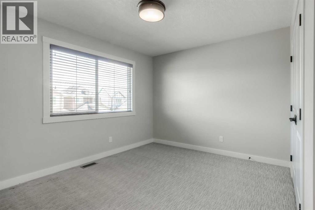 57 Legacy Mount SE, Calgary, Alberta  T2X 2C8 - Photo 38 - A2313615