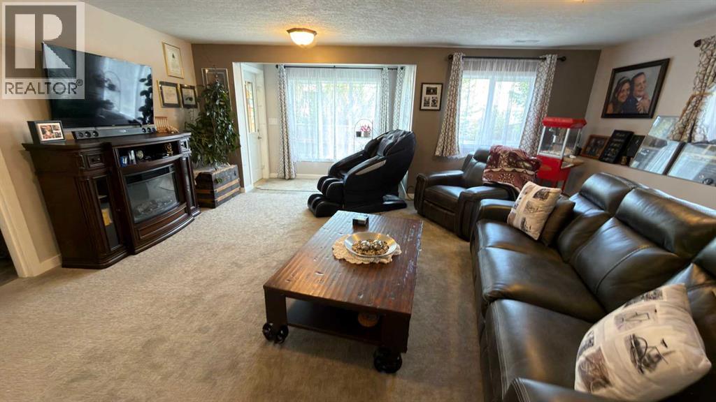 123 Hawkmere View, Chestermere, Alberta  T1X 1T7 - Photo 29 - A2315347