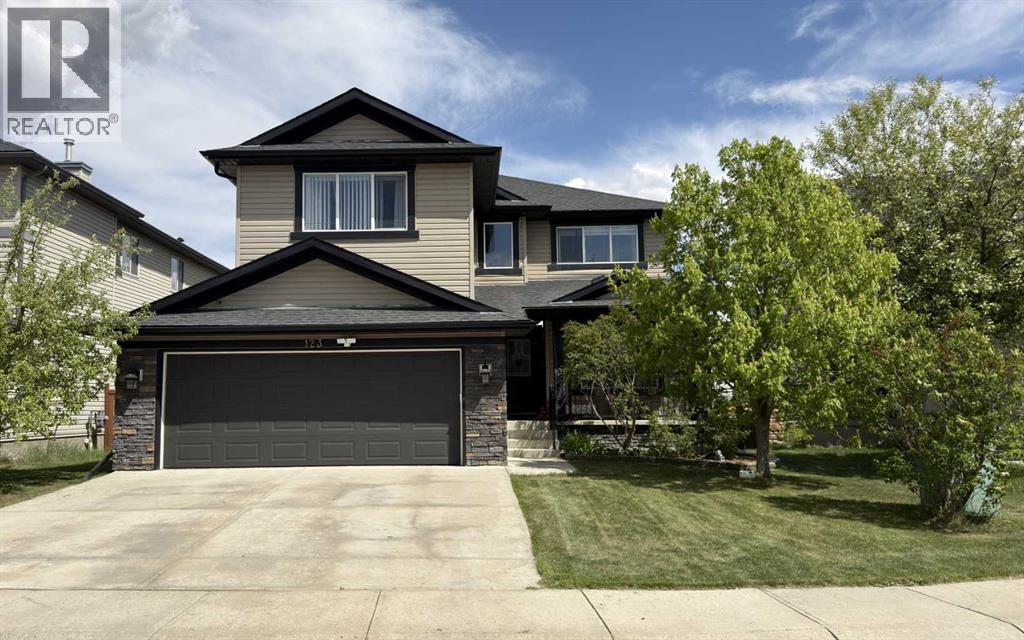 123 Hawkmere View, Chestermere, Alberta