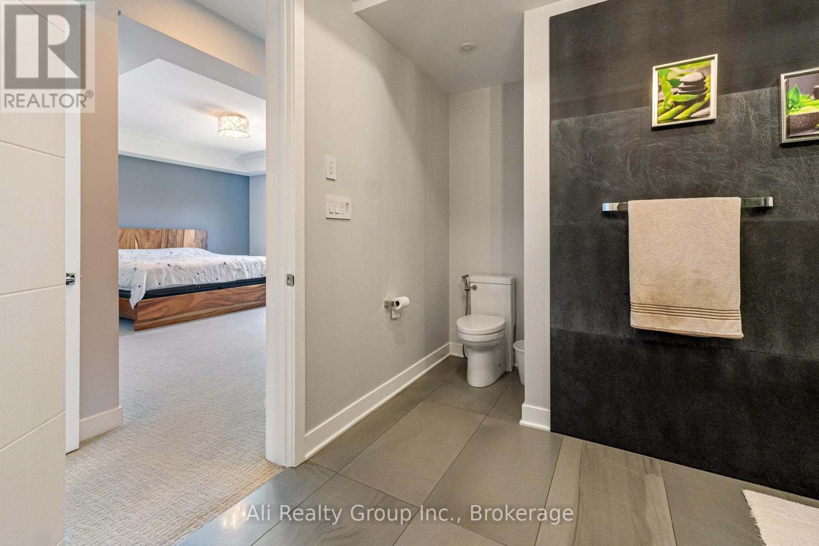 69 Donald Street, Ottawa, Ontario  K1K 1N3 - Photo 24 - X13205910