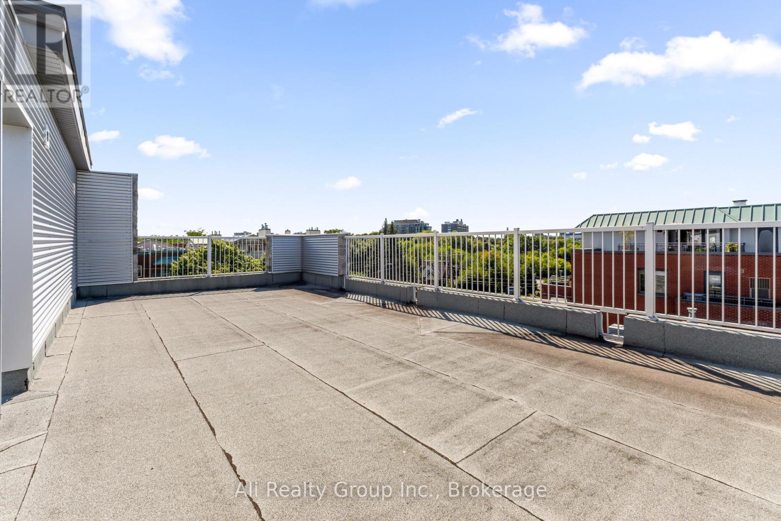 69 Donald Street, Ottawa, Ontario  K1K 1N3 - Photo 38 - X13205910