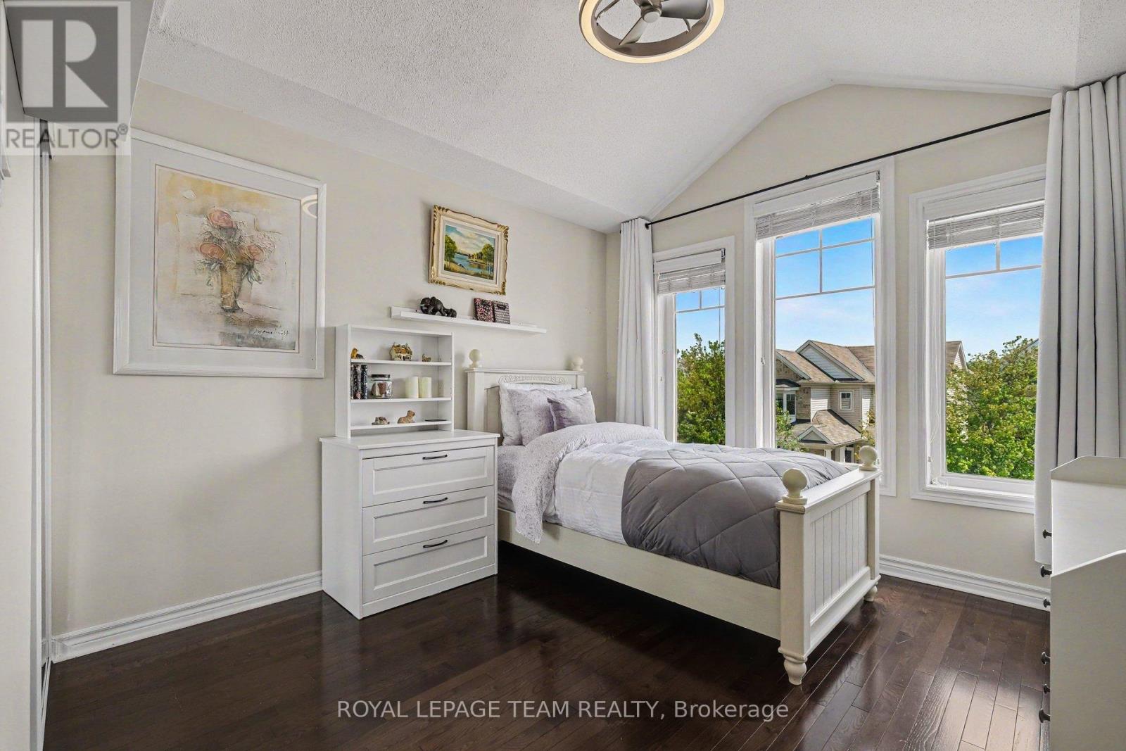518 Shawondasee Street, Ottawa, Ontario  K2S 0K5 - Photo 29 - X13205912
