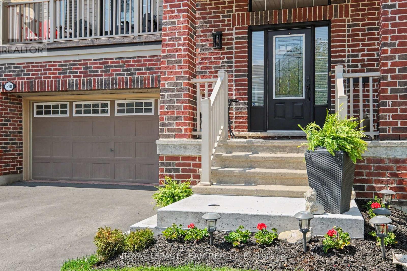 518 Shawondasee Street, Ottawa, Ontario  K2S 0K5 - Photo 4 - X13205912