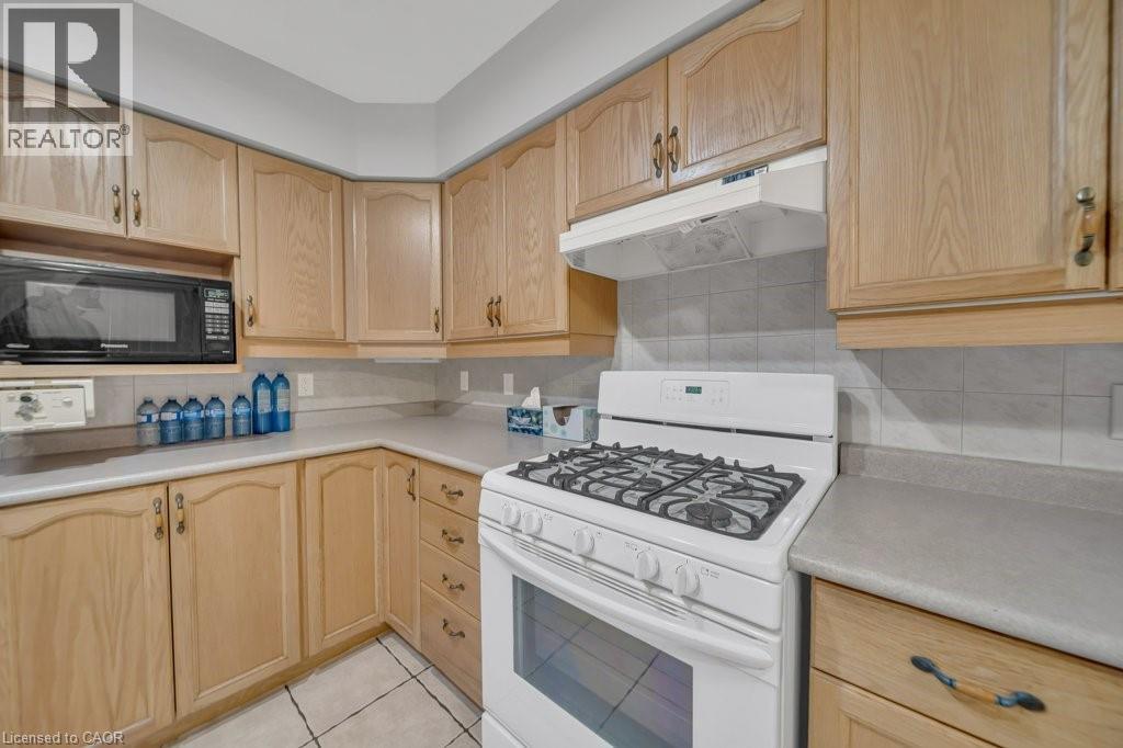 114 Glencliffe Court, Kitchener, Ontario  N2B 3X1 - Photo 16 - 40811034