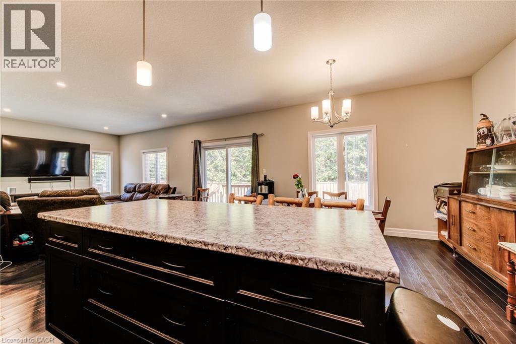 575 Albert Avenue N Unit# 8, Listowel, Ontario  N4W 0G9 - Photo 17 - 40812338