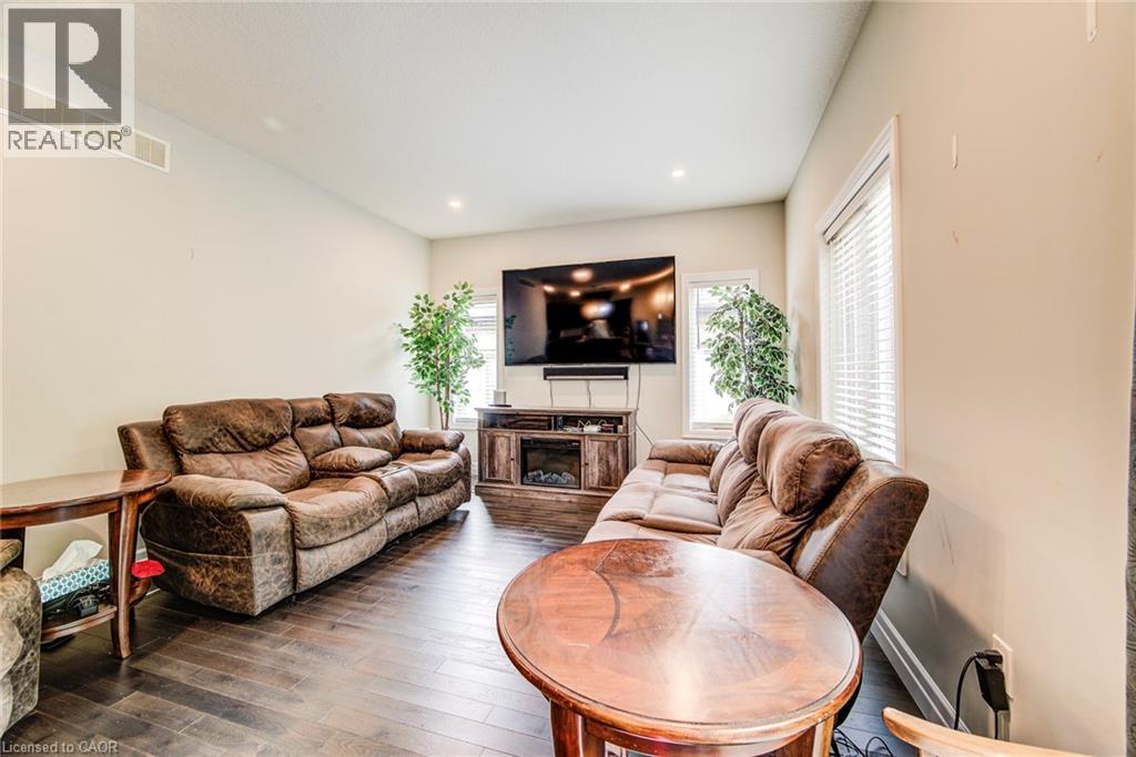 575 Albert Avenue N Unit# 8, Listowel, Ontario  N4W 0G9 - Photo 21 - 40812338
