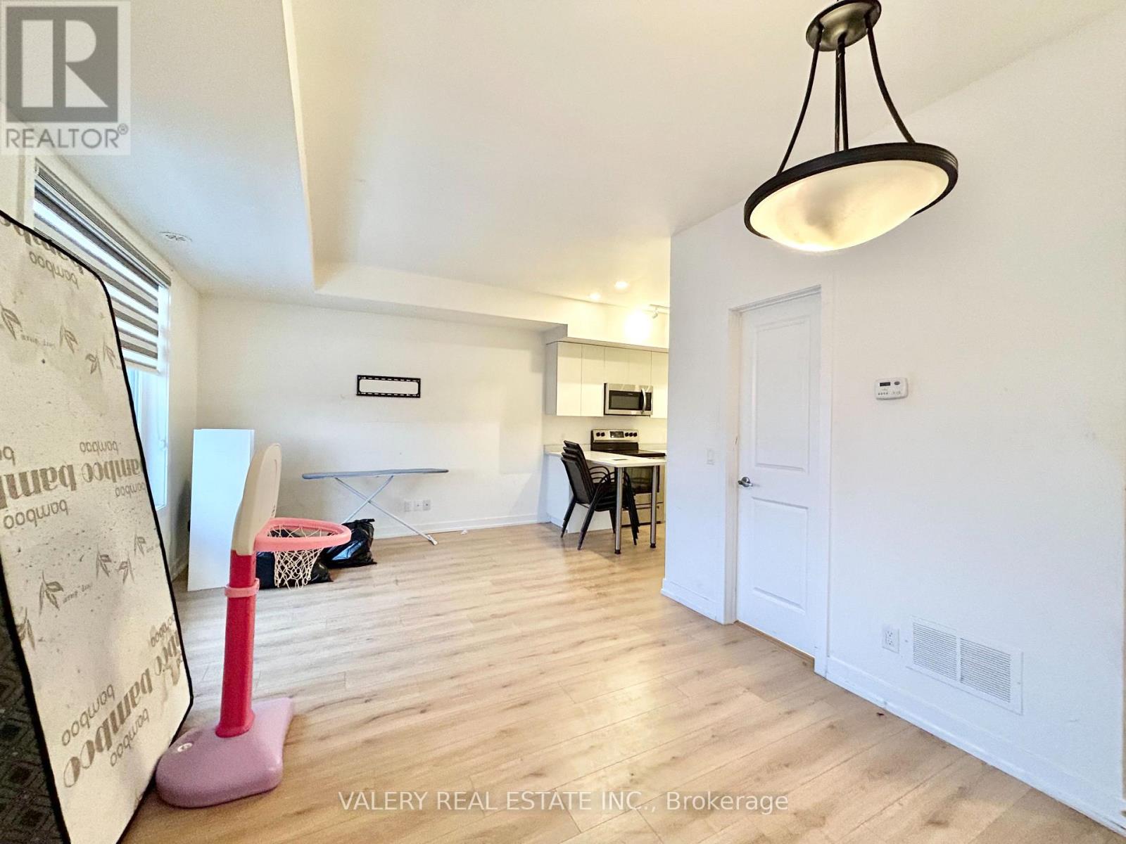323 - 3078 Sixth Line, Oakville, Ontario  L6M 1P8 - Photo 21 - W13205876