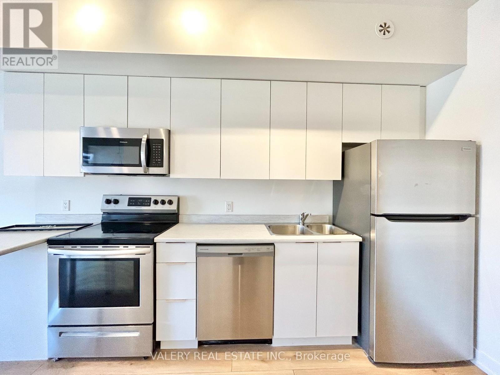 323 - 3078 Sixth Line, Oakville, Ontario  L6M 1P8 - Photo 3 - W13205876