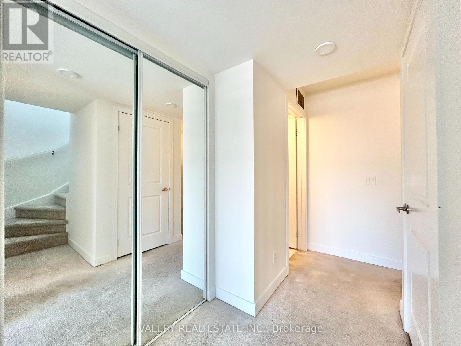 323 - 3078 Sixth Line, Oakville, Ontario  L6M 1P8 - Photo 7 - W13205876