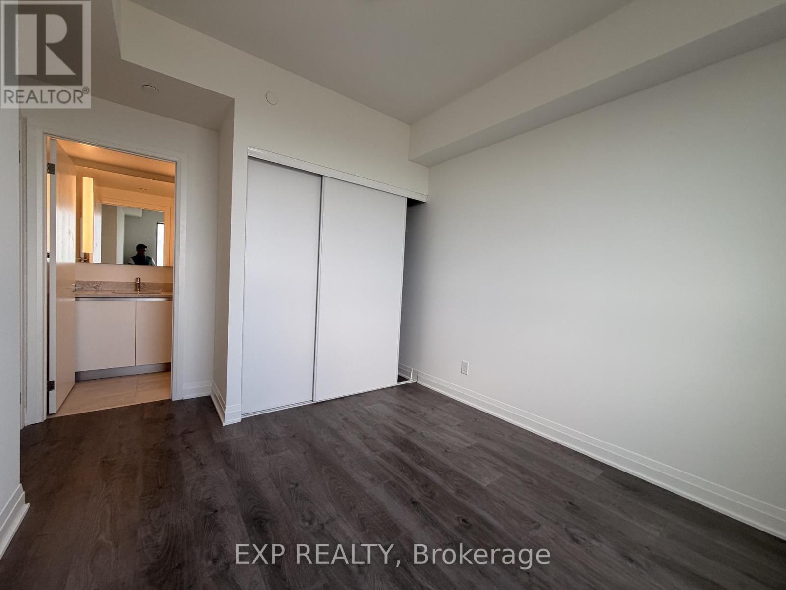 5903 - 4015 The Exchange, Mississauga, Ontario  L5B 0N9 - Photo 25 - W13205918