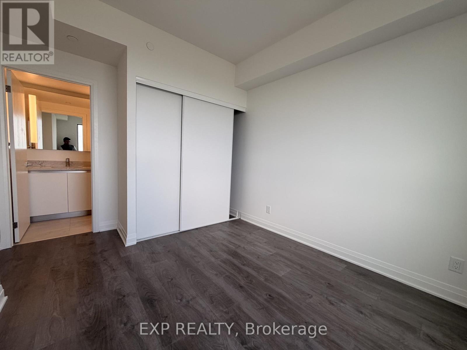 5903 - 4015 The Exchange, Mississauga, Ontario  L5B 0N9 - Photo 26 - W13205918