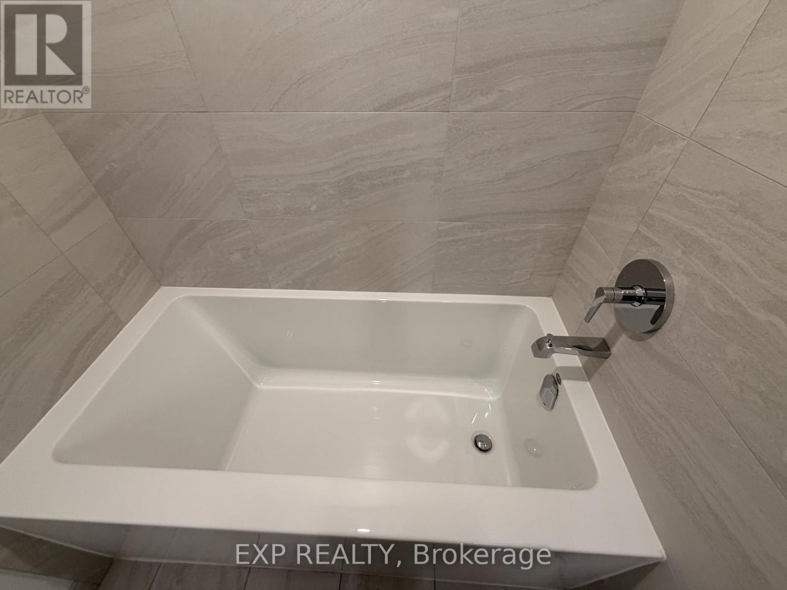 5903 - 4015 The Exchange, Mississauga, Ontario  L5B 0N9 - Photo 30 - W13205918