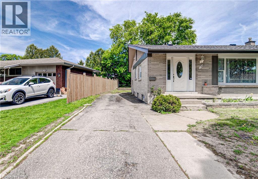 152 Clark Avenue, Kitchener, Ontario  N2C 1Y5 - Photo 3 - 40832977