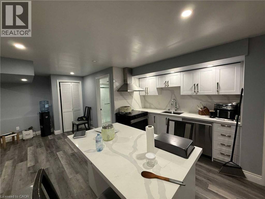 952 Dunnigan Court Unit# Lower, Kitchener, Ontario  N2B 0A8 - Photo 8 - 40828384