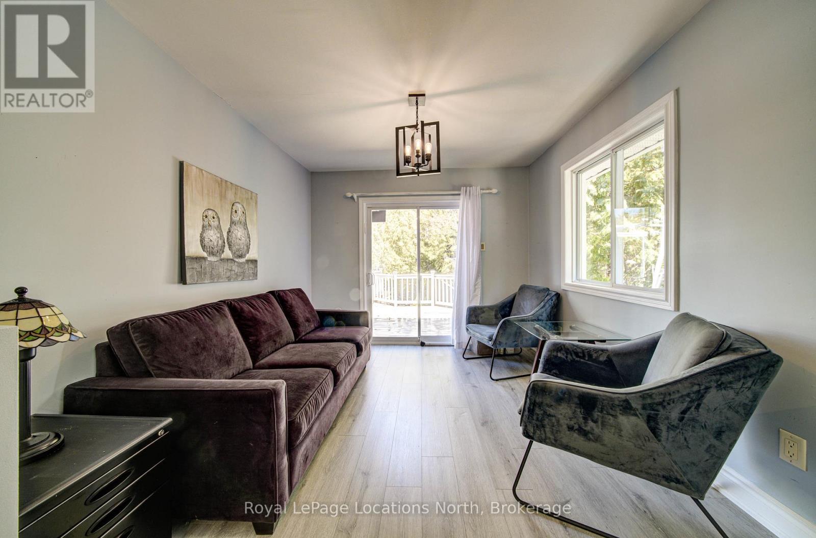 2 Maplewood Drive, Tiny, Ontario  L0L 1P1 - Photo 27 - S12980704