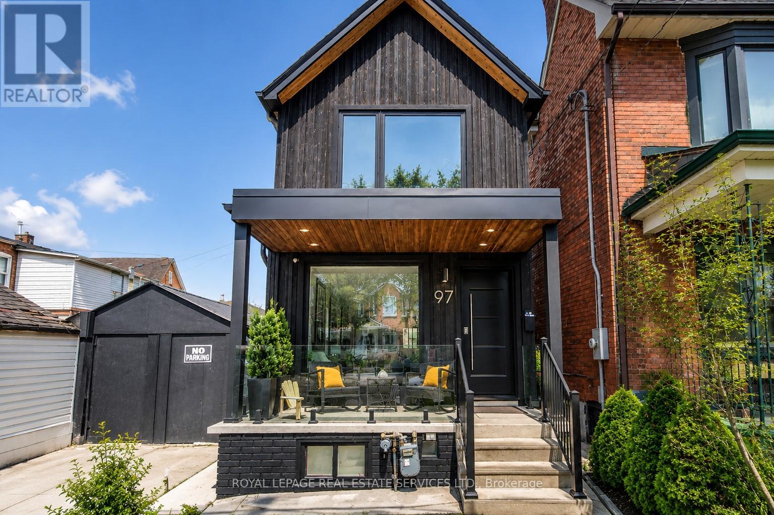 <div class="slider-price">$1,295,000</div><p>97 Ascot Avenue, Toronto, Ontario</p>