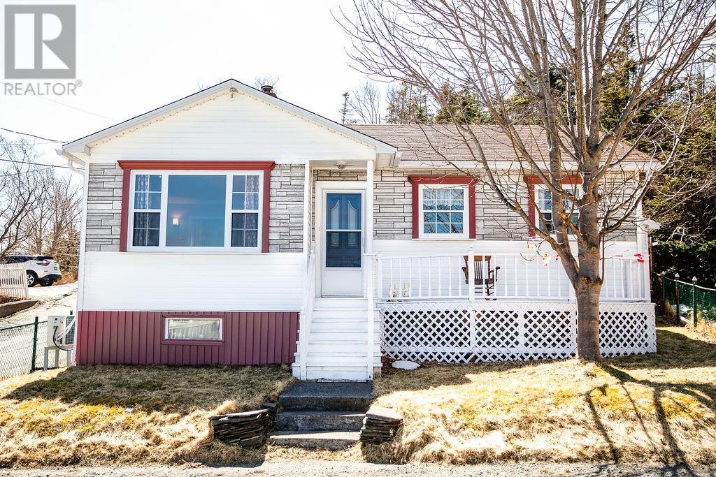 28 Fort Louis Road, Jerseyside, Newfoundland & Labrador A0B 2G0 - Photo 2 - 1296192
