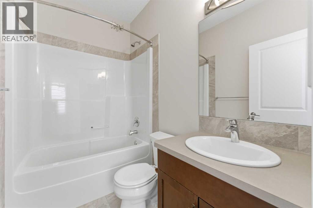 96 Red Embers Crescent NE, Calgary, Alberta  T3N 0R4 - Photo 4 - A2315288