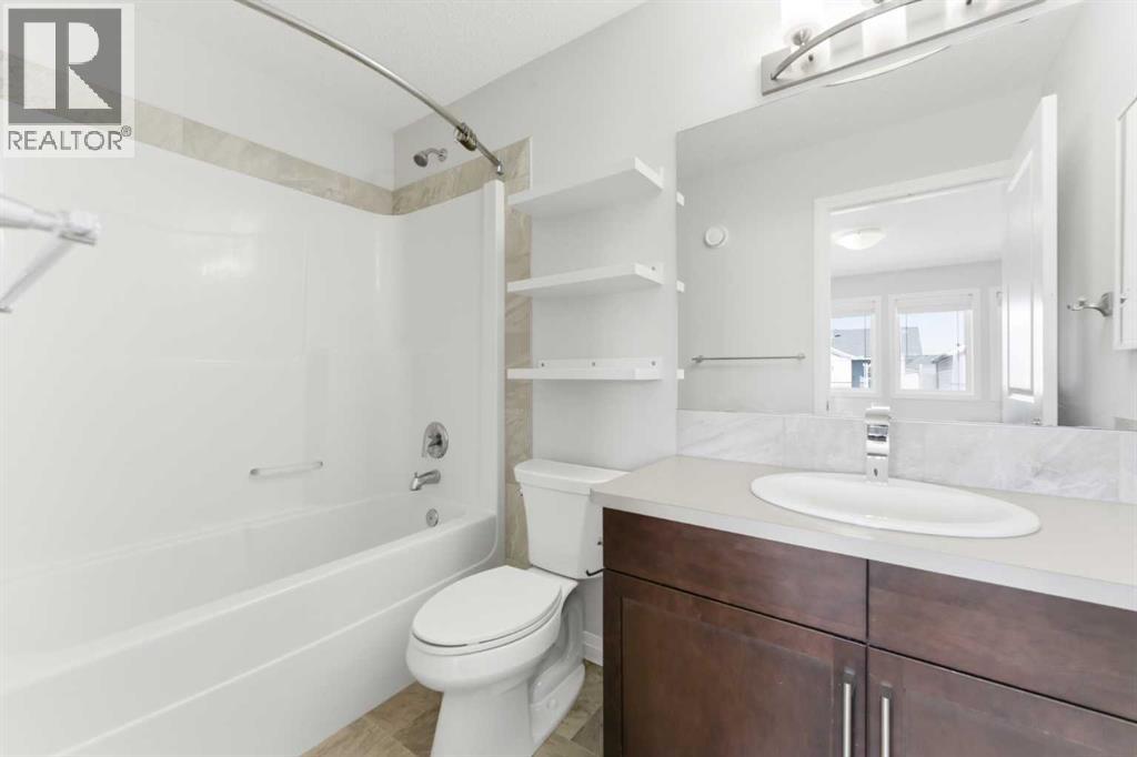 96 Red Embers Crescent NE, Calgary, Alberta  T3N 0R4 - Photo 11 - A2315288