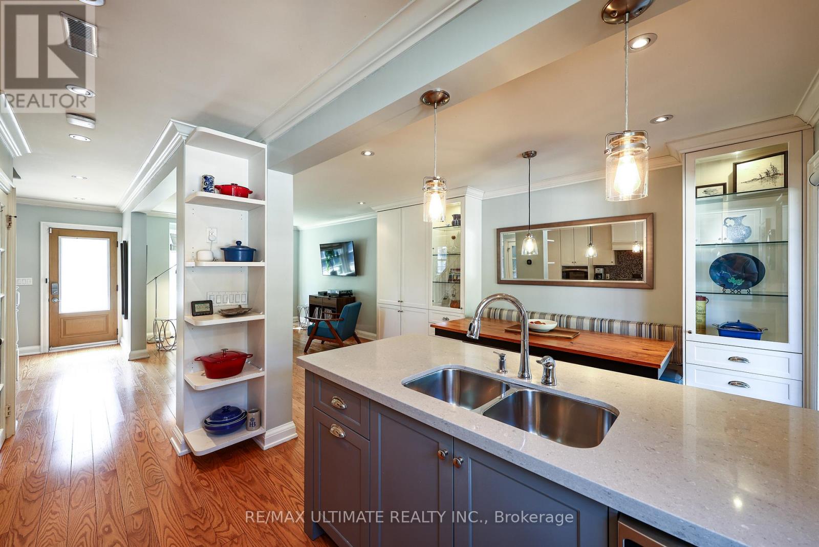 503 Sutherland Drive, Toronto, Ontario  M4G 1K9 - Photo 20 - C13205964