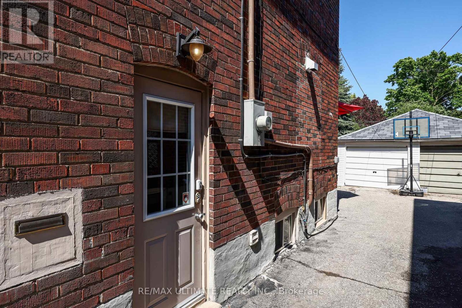503 Sutherland Drive, Toronto, Ontario  M4G 1K9 - Photo 40 - C13205964