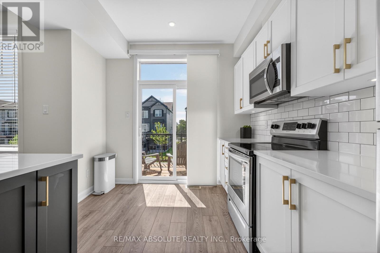 912 Lixnaw Court, Ottawa, Ontario  K2C 3H2 - Photo 9 - X13205974