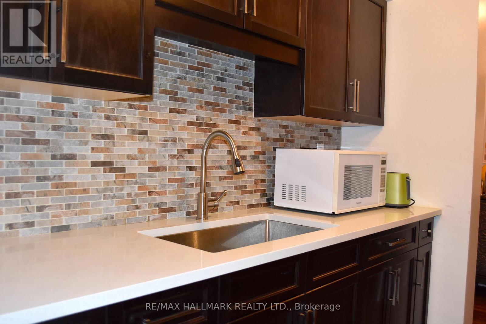310 - 270 Palmdale Drive, Toronto, Ontario  M1T 3N8 - Photo 3 - E13205958
