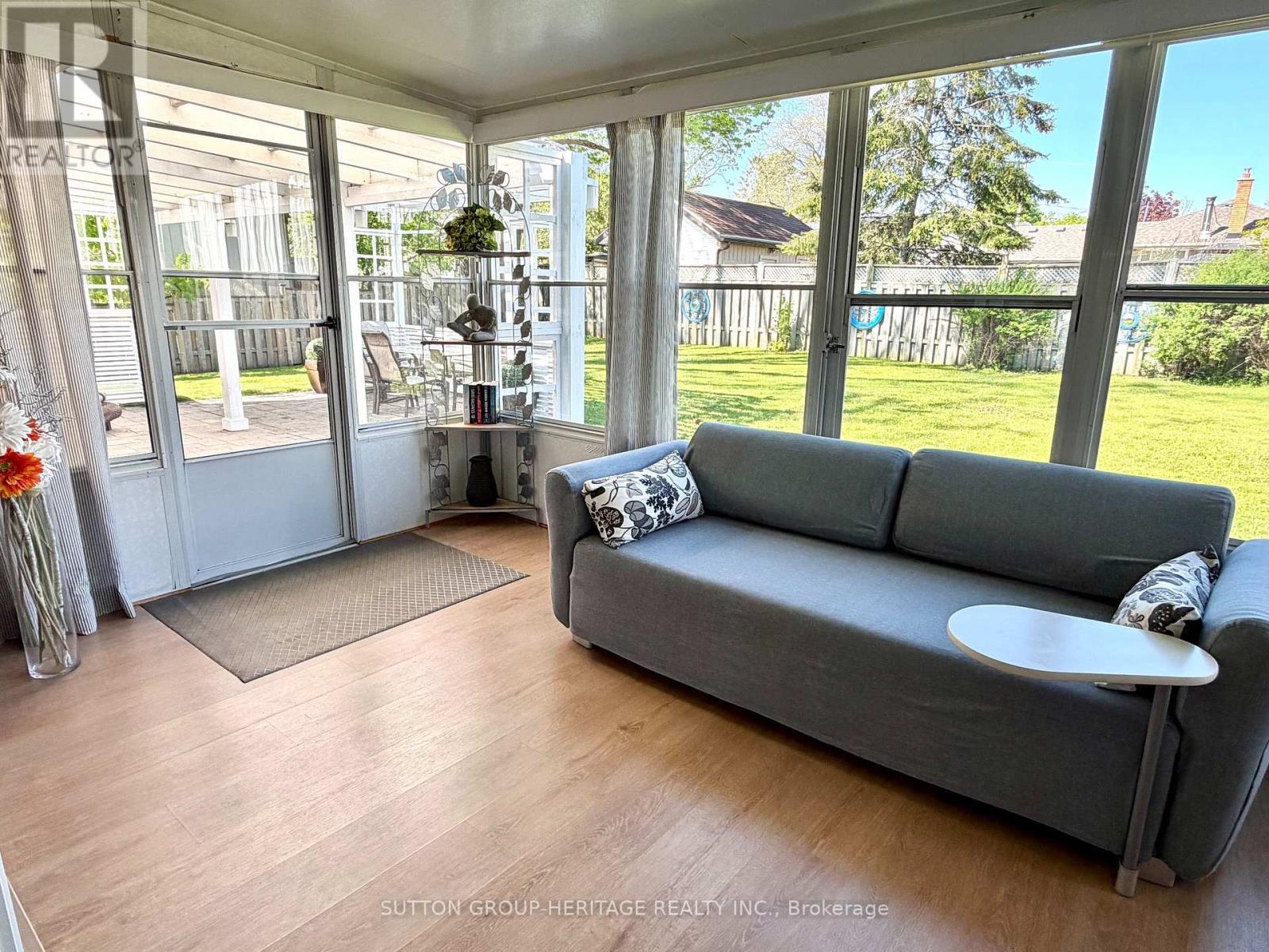 414 Centre Street N, Whitby, Ontario  L1N 4T4 - Photo 33 - E13205976