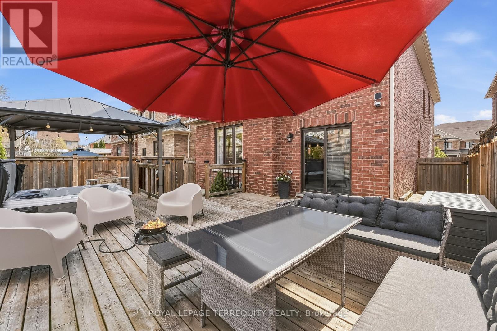 144 Underwood Drive, Whitby, Ontario  L1M 0K9 - Photo 14 - E13205982