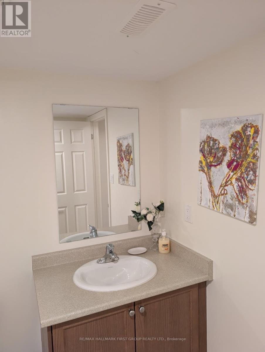 1210 Jim Brewster Circle, Oshawa, Ontario  L1K 0A3 - Photo 1 - E13205998