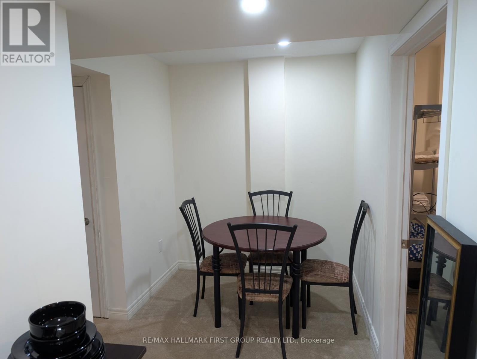 1210 Jim Brewster Circle, Oshawa, Ontario  L1K 0A3 - Photo 9 - E13205998