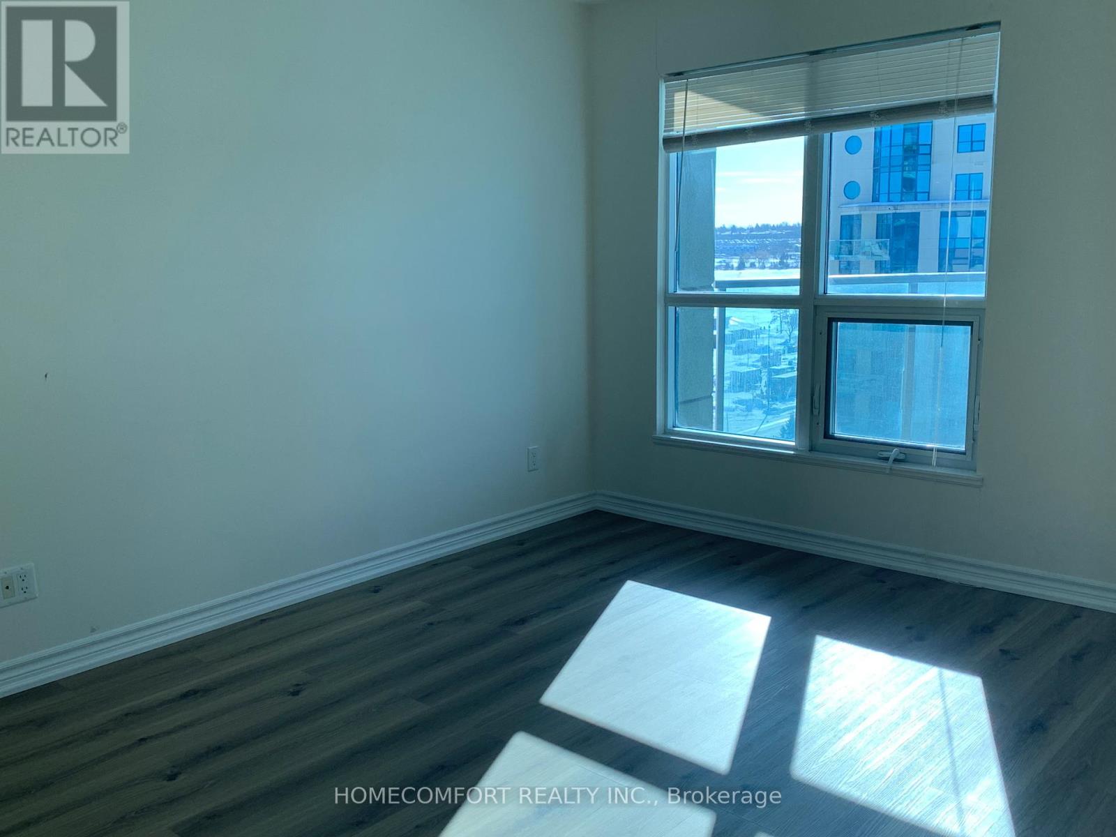 909 - 33 Ellen Street, Barrie, Ontario  L4N 6E9 - Photo 6 - S13176824