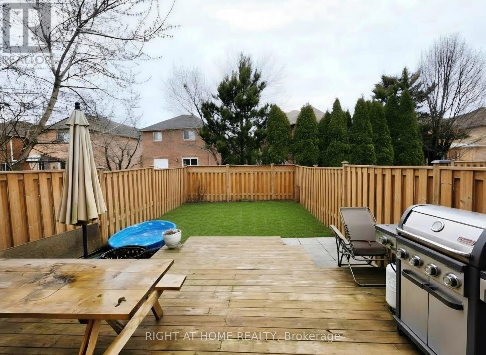206 Fairwood Drive, Georgina, Ontario  L4P 3Y5 - Photo 19 - N13205922