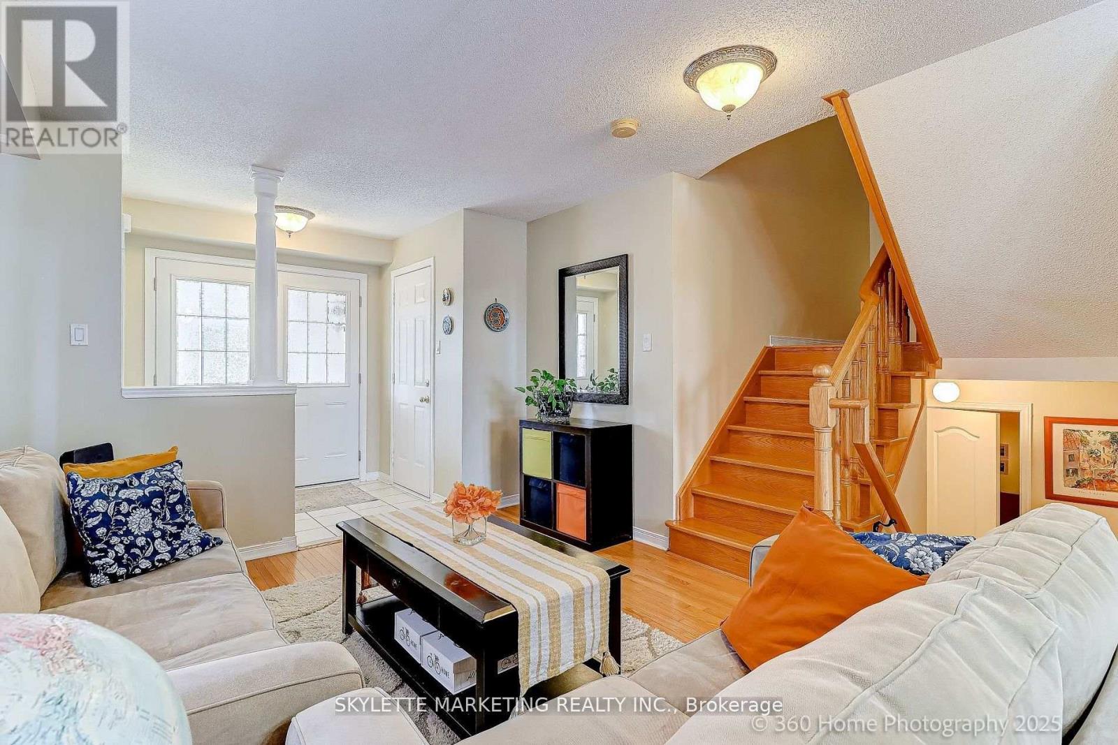 199 Kayla Crescent, Vaughan, Ontario  L6A 3P4 - Photo 7 - N13205932