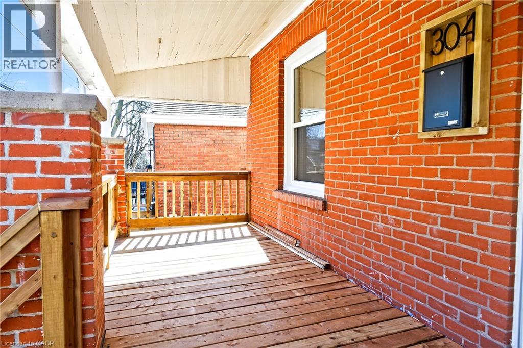 304 Park Street, Hamilton, Ontario  L9H 1Y9 - Photo 5 - 40833887