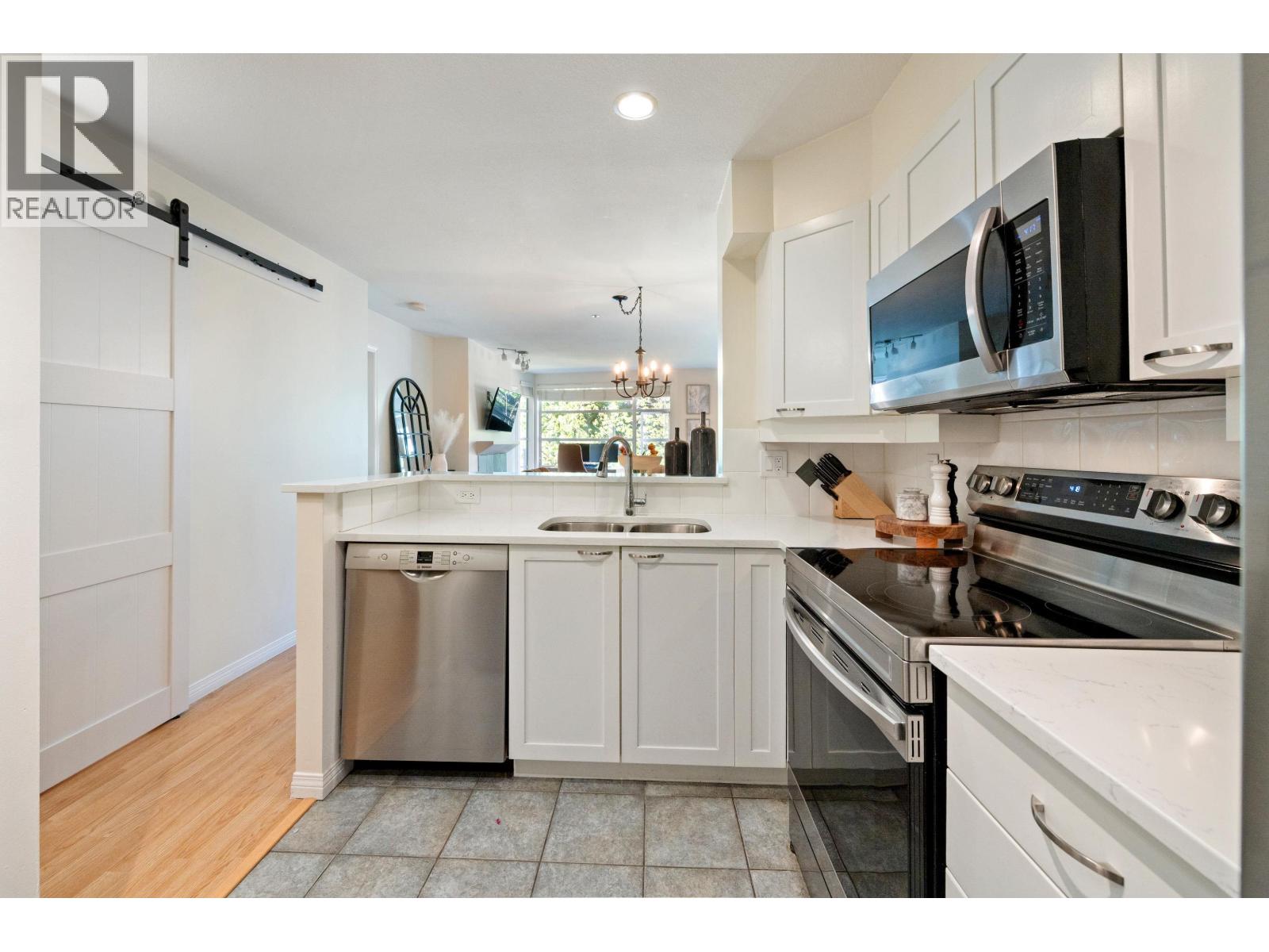 304 2525 W 4th Avenue, Vancouver, British Columbia  V6K 1P5 - Photo 11 - R3128941