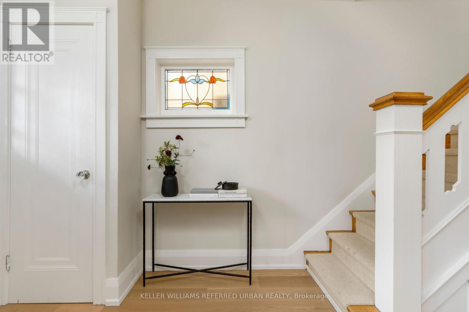 10 Valleyview Gardens, Toronto, Ontario  M6S 2B6 - Photo 20 - W13206000