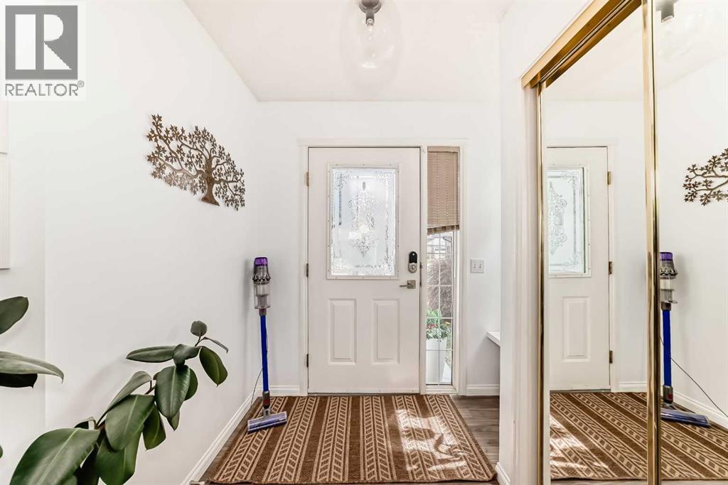 153 Cougarstone Place Sw, Calgary, Alberta  T3H 4W8 - Photo 3 - A2312795