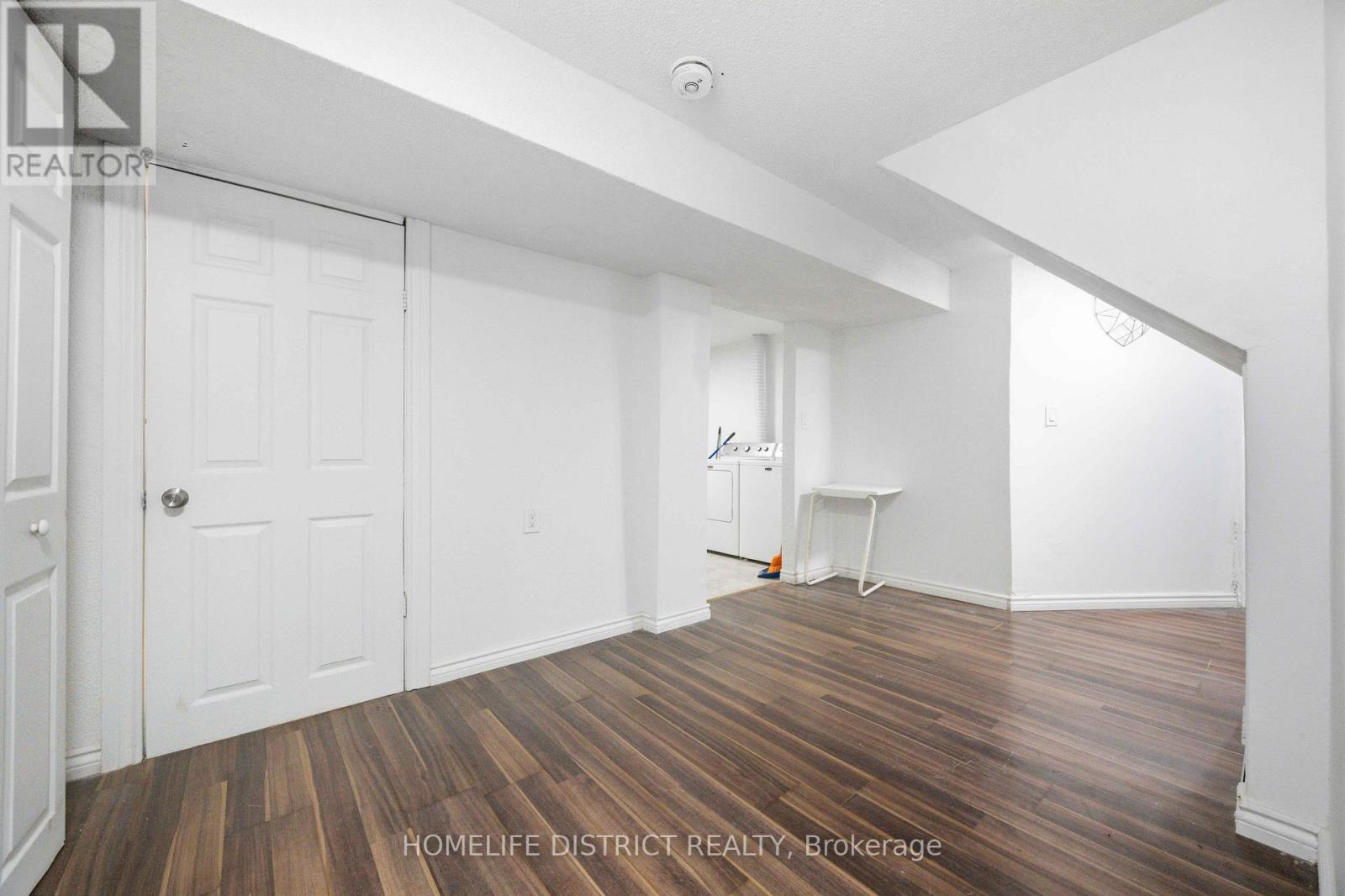579 Sheppard Avenue, Pickering, Ontario  L1V 1G1 - Photo 13 - E13205460
