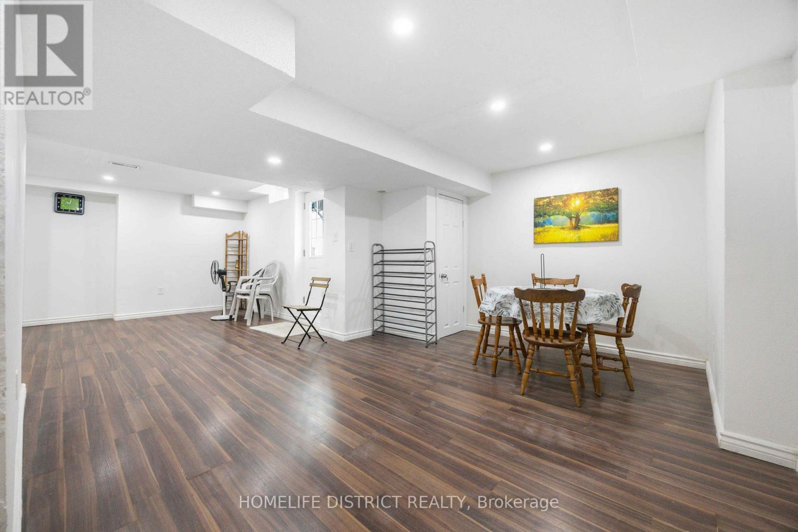 579 Sheppard Avenue, Pickering, Ontario  L1V 1G1 - Photo 3 - E13205460