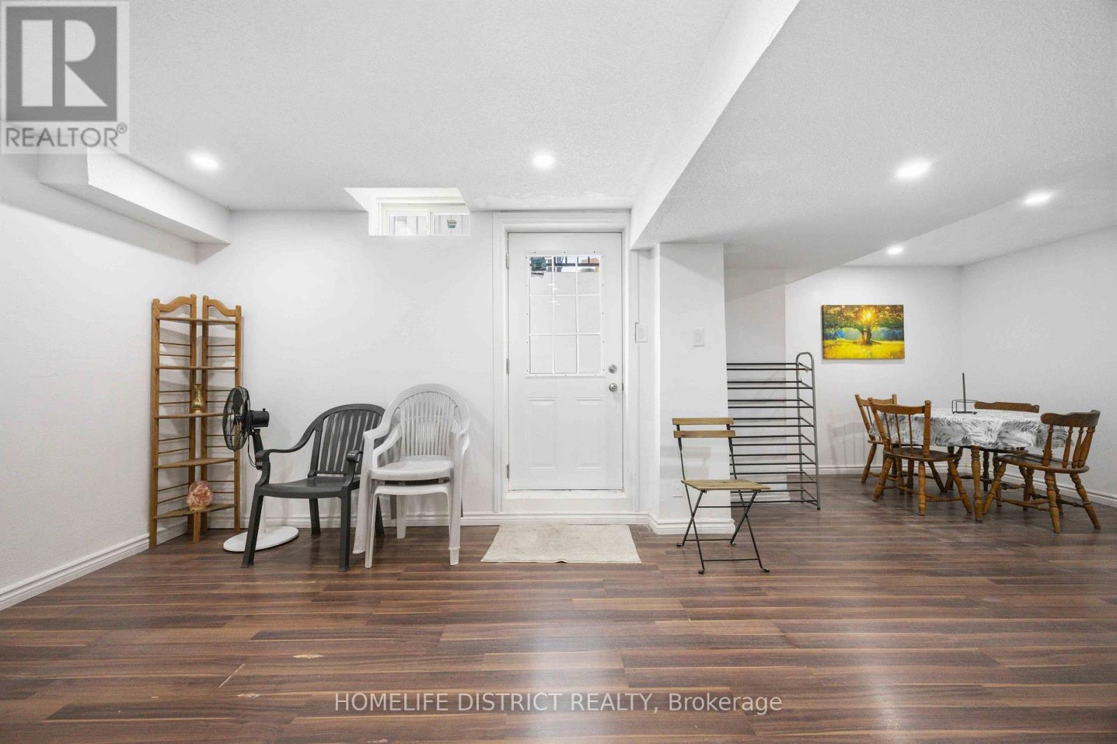 579 Sheppard Avenue, Pickering, Ontario  L1V 1G1 - Photo 9 - E13205460