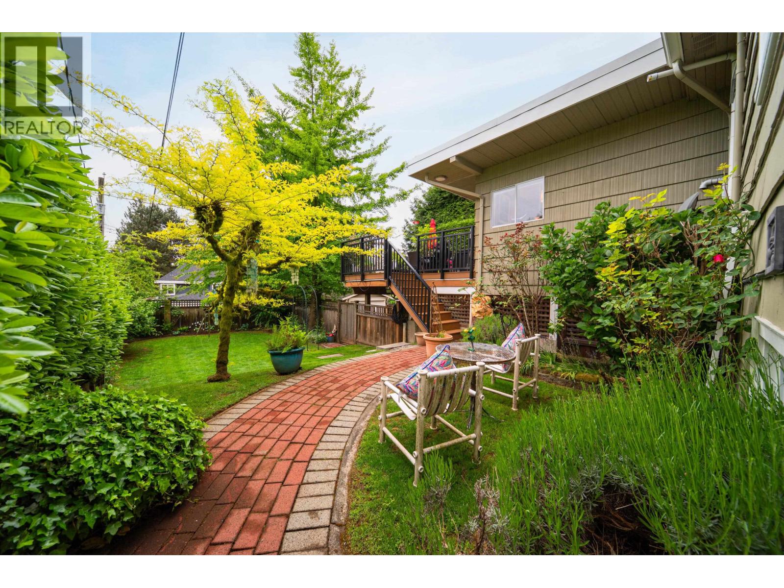 1030 Mathers Avenue, West Vancouver, British Columbia V7T 2G2 - Photo 30 - R3124800