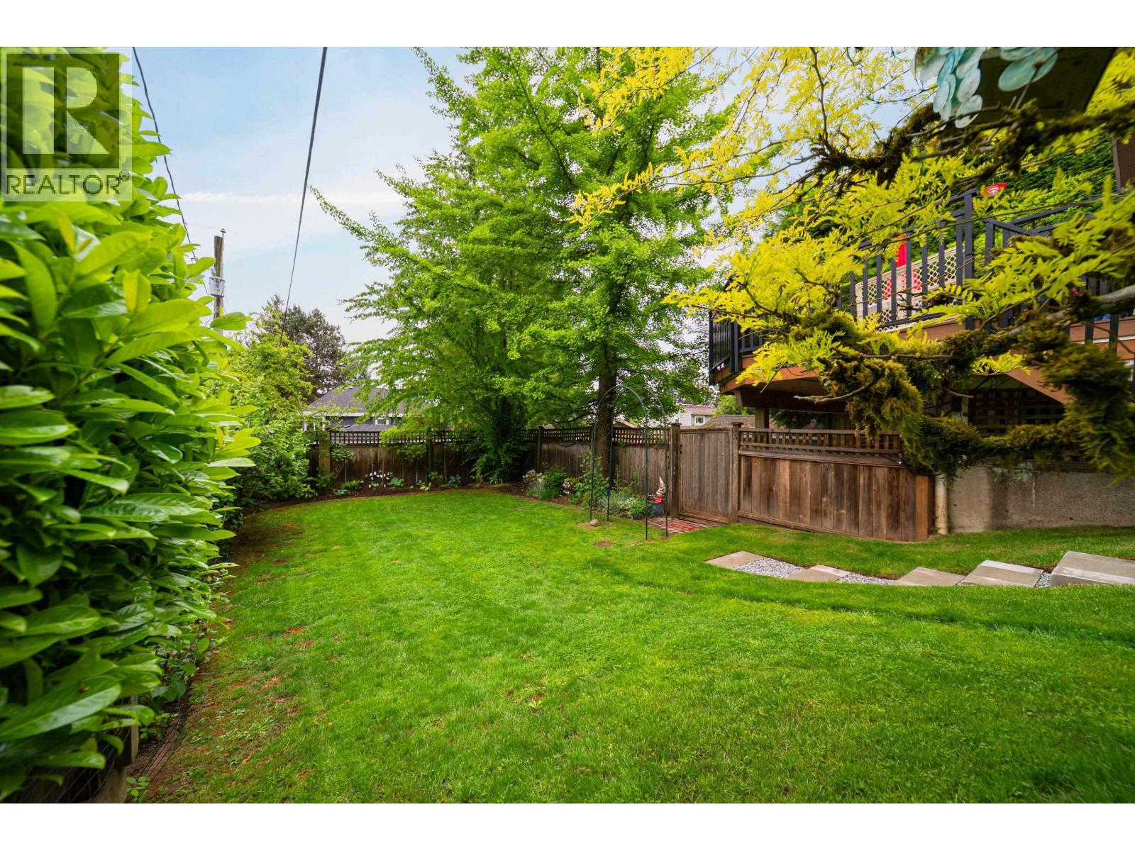 1030 Mathers Avenue, West Vancouver, British Columbia V7T 2G2 - Photo 33 - R3124800