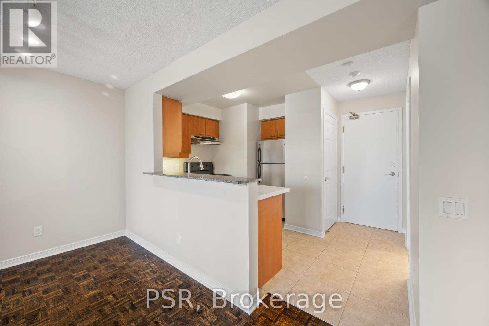 512 - 515 Rosewell Avenue, Toronto, Ontario  M4R 2J3 - Photo 4 - C13159102