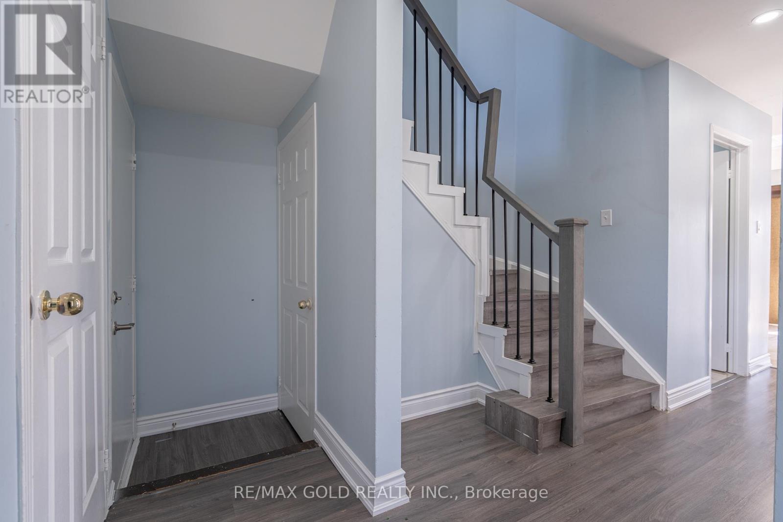 52 Brower Court, Brampton, Ontario  L6Z 4S6 - Photo 13 - W13175950
