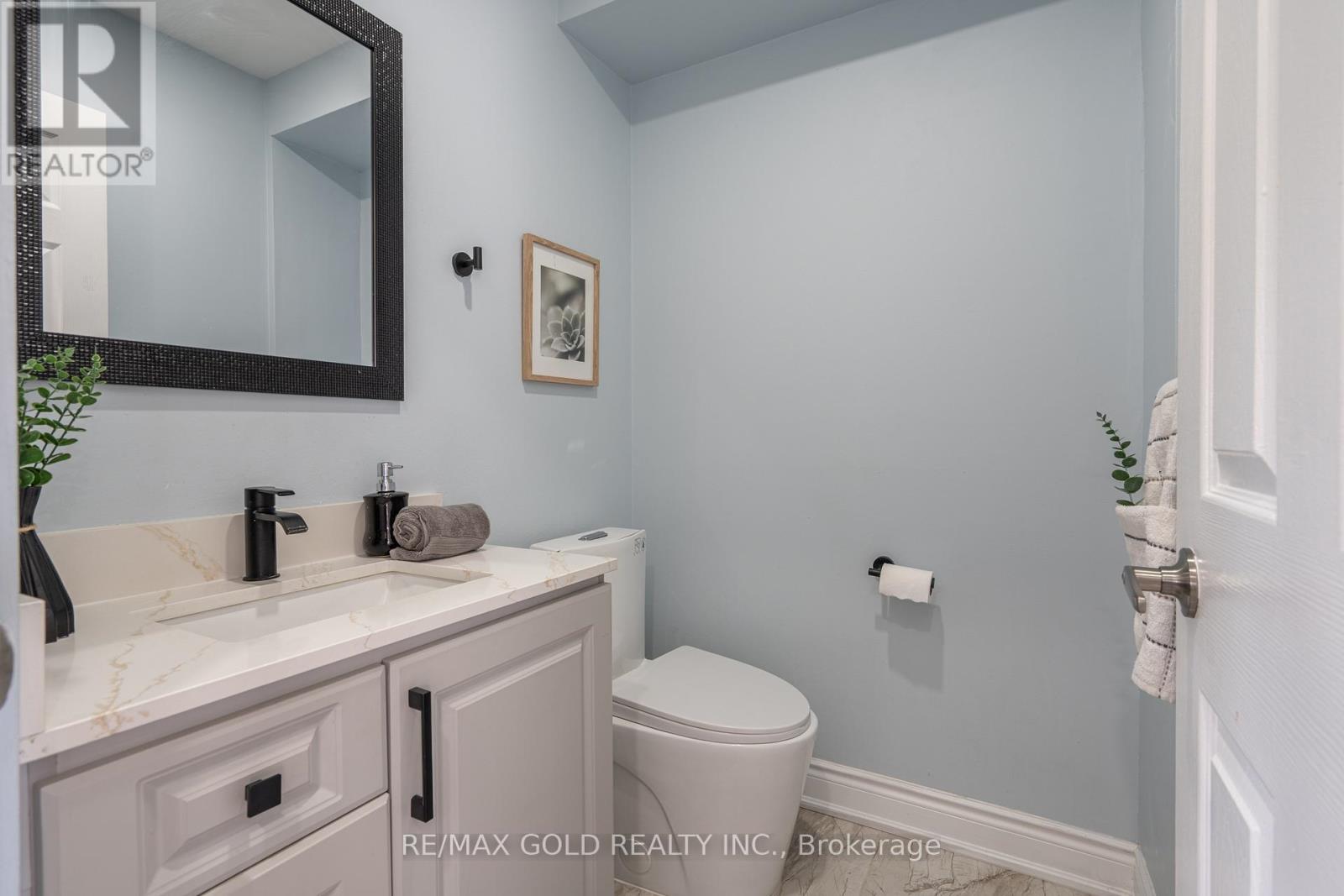 52 Brower Court, Brampton, Ontario  L6Z 4S6 - Photo 12 - W13175950