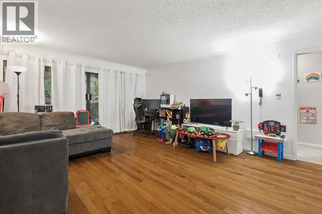 211 444 W 49TH AVENUE, Vancouver, British Columbia