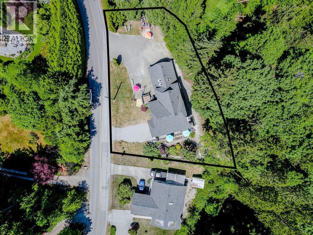 5454 Wakefield Road, Sechelt, British Columbia  V0N 3A8 - Photo 6 - R3128992